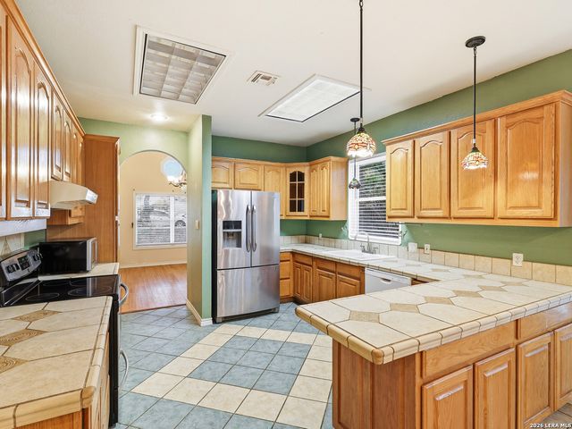 8435 Timber Belt, San Antonio, TX 78250