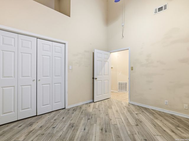 8435 Timber Belt, San Antonio, TX 78250