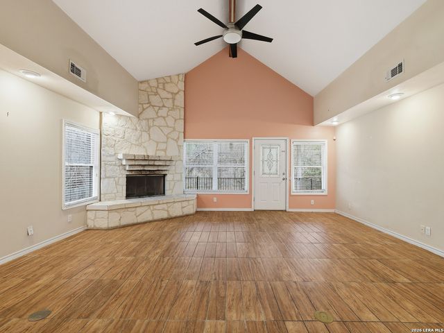 8435 Timber Belt, San Antonio, TX 78250