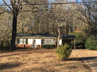 187 Thomas Circle, Roswell, GA 30075