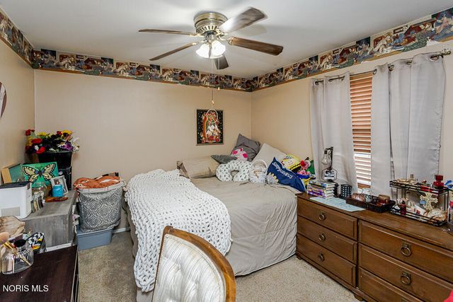 3692 Lakepointe Drive, Northwood, OH 43619