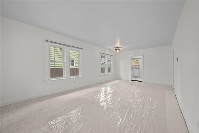 1006 S 4th Street, Aurora, IL 60505