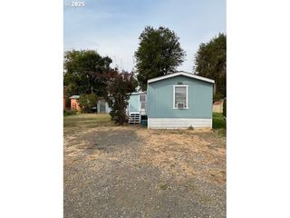 105 Shepler St 44, Dallesport, WA 98617