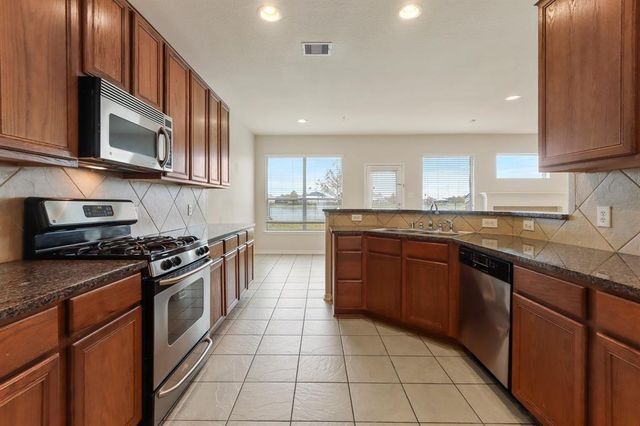 15119 Live Oak Bend Way, Cypress, TX 77429