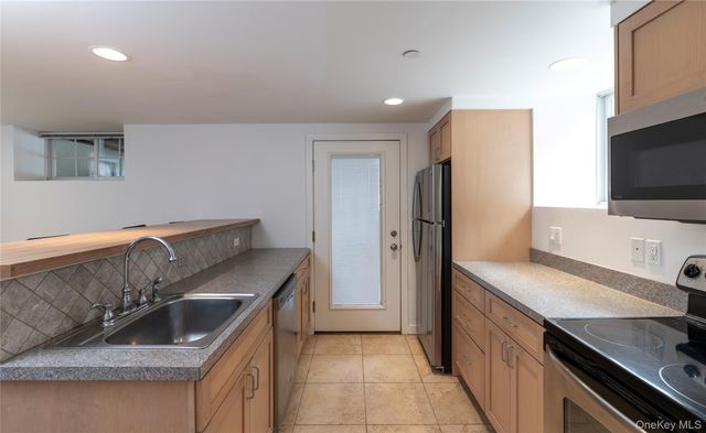 40 Prospect Street 1, Nyack, NY 10960