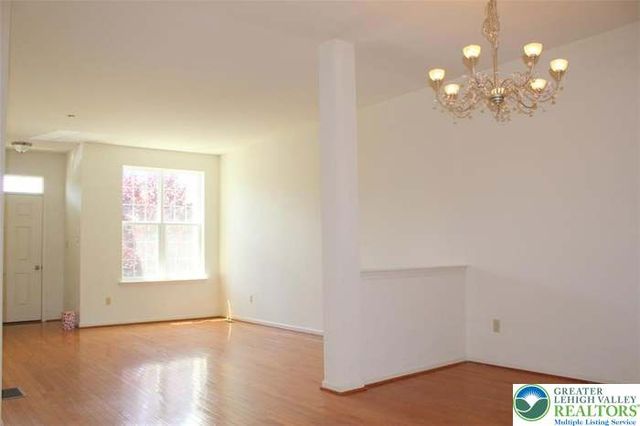 183 Redclover Lane, Upper Macungie Twp, PA 18104