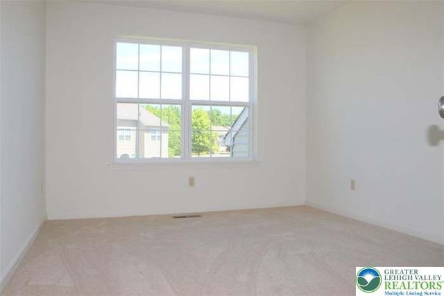 183 Redclover Lane, Upper Macungie Twp, PA 18104