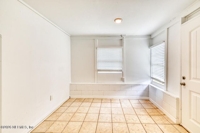 1339 ELLIS Road, Jacksonville, FL 32205