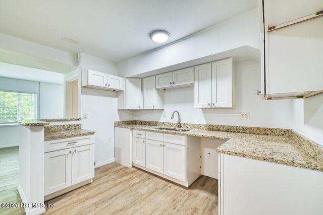 1339 ELLIS Road, Jacksonville, FL 32205