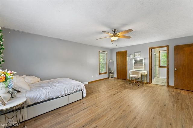 510 Stoneybrook Lane, Canfield, OH 44406