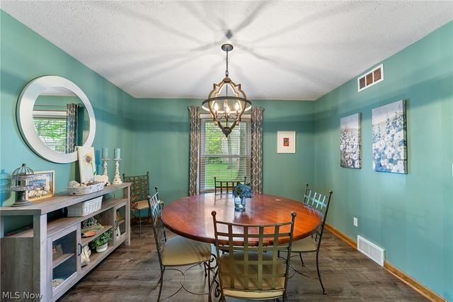 510 Stoneybrook Lane, Canfield, OH 44406