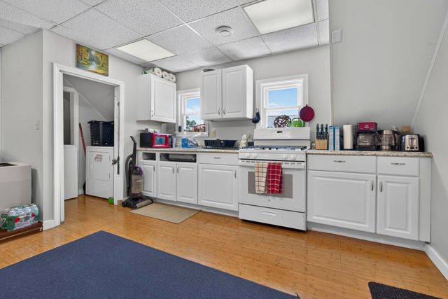 649 Second Street, Manchester, NH 03102