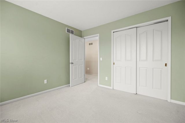 924 Theora Drive, Brunswick, OH 44212