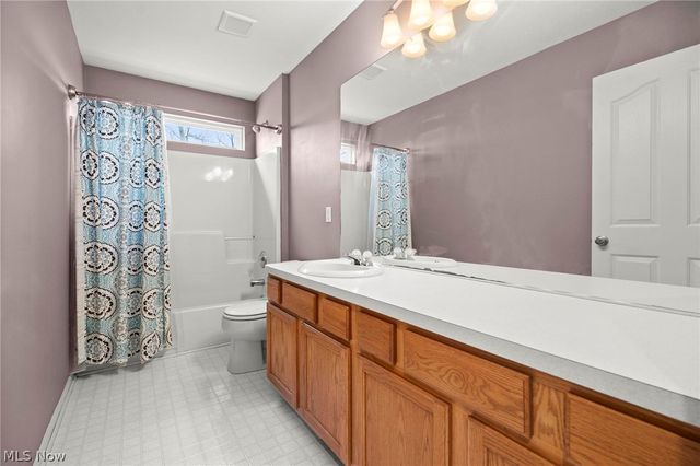 924 Theora Drive, Brunswick, OH 44212