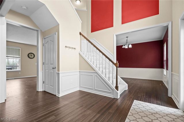 924 Theora Drive, Brunswick, OH 44212