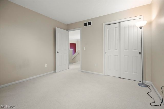 924 Theora Drive, Brunswick, OH 44212