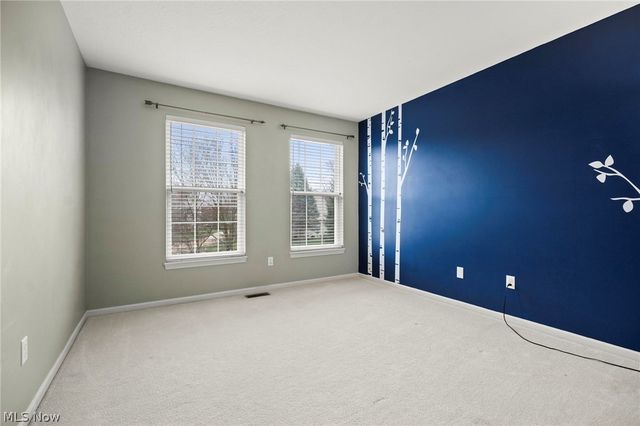 924 Theora Drive, Brunswick, OH 44212