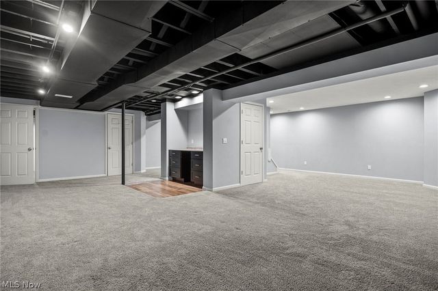 924 Theora Drive, Brunswick, OH 44212