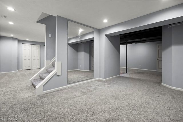 924 Theora Drive, Brunswick, OH 44212