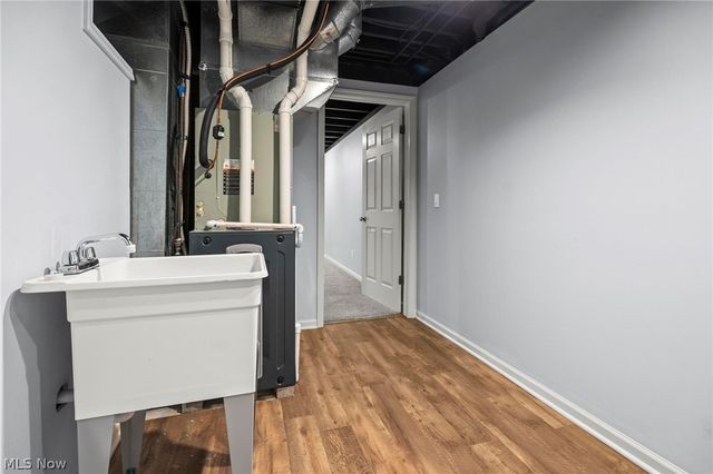 924 Theora Drive, Brunswick, OH 44212