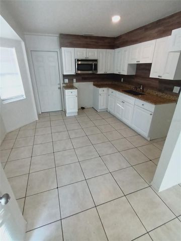 2008 48TH AVENUE W, Bradenton, FL 34207