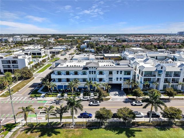 101 8th ST S # 201, Naples, FL 34102