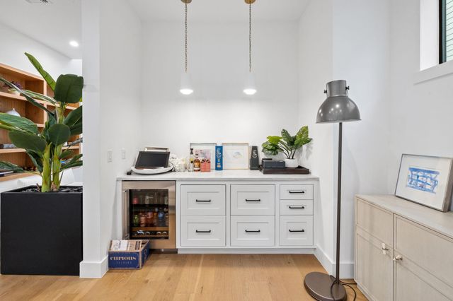 507 Deep Eddy Ave, Austin, TX 78703