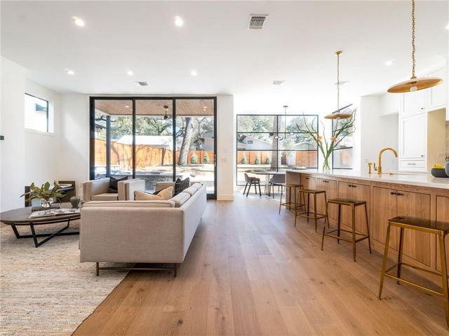 507 Deep Eddy Ave, Austin, TX 78703