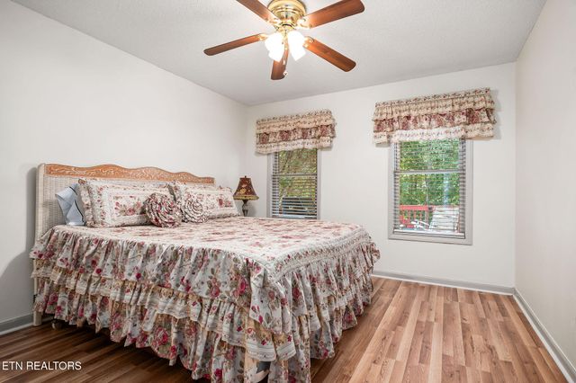 202 Lakeview Drive, Crossville, TN 38558