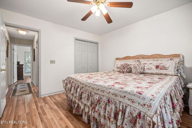 202 Lakeview Drive, Crossville, TN 38558
