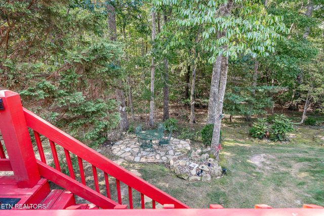 202 Lakeview Drive, Crossville, TN 38558