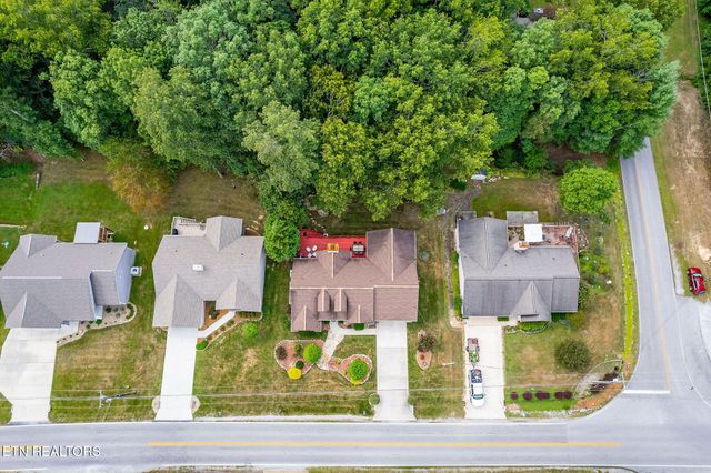 202 Lakeview Drive, Crossville, TN 38558