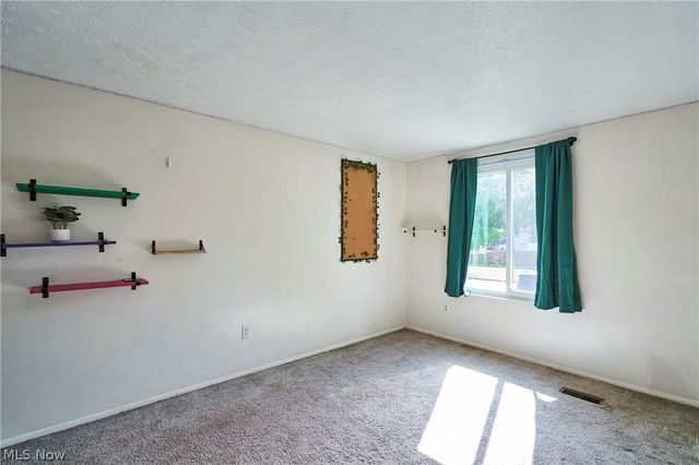 266 Jasper Lane, Medina, OH 44256
