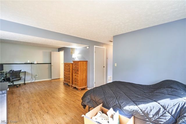 266 Jasper Lane, Medina, OH 44256