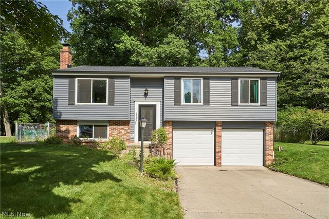 266 Jasper Lane, Medina, OH 44256