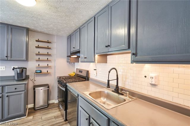 266 Jasper Lane, Medina, OH 44256