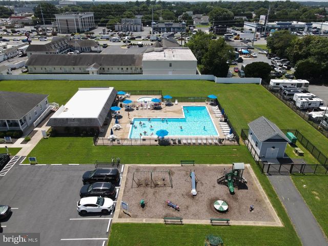12 CARRIAGE LN #17706, Rehoboth Beach, DE 19971