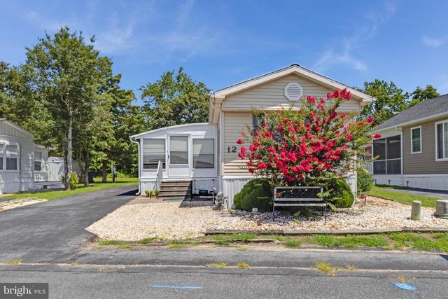 12 CARRIAGE LN #17706, Rehoboth Beach, DE 19971