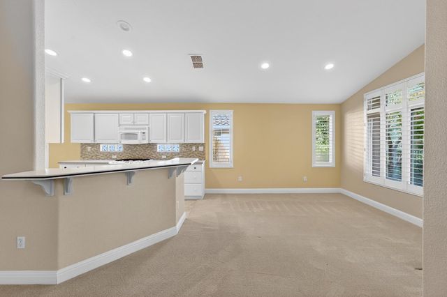 5964 Whisperlodge Way, Roseville, CA 95747