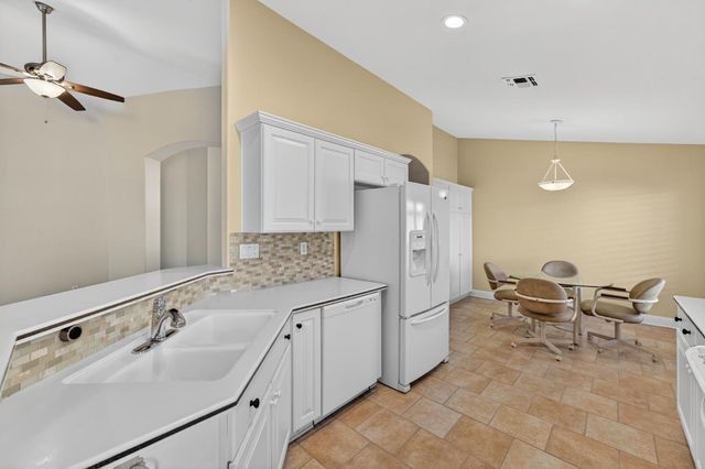 5964 Whisperlodge Way, Roseville, CA 95747