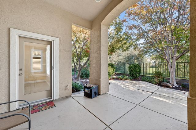 5964 Whisperlodge Way, Roseville, CA 95747