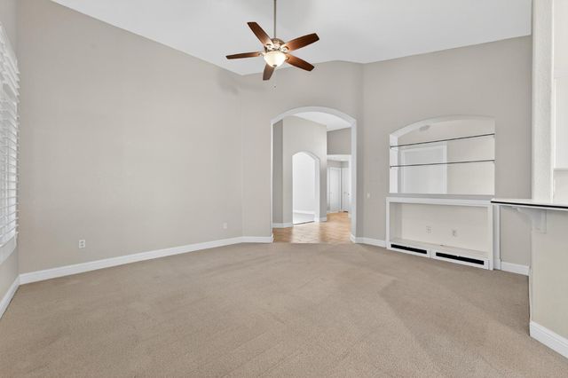 5964 Whisperlodge Way, Roseville, CA 95747