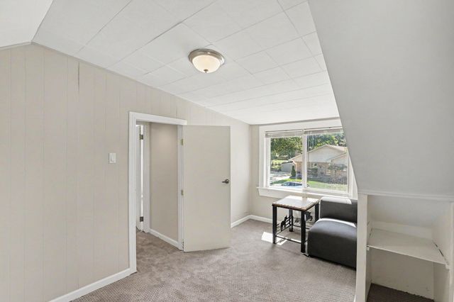 21915 Ridgeway Street, Saint Clair Shores City, MI 48080