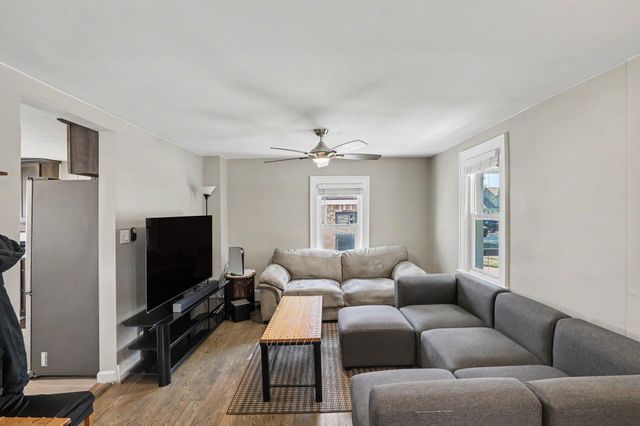 21915 Ridgeway Street, Saint Clair Shores City, MI 48080