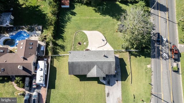 1725 PHILLIP ST, Vineland, NJ 08361