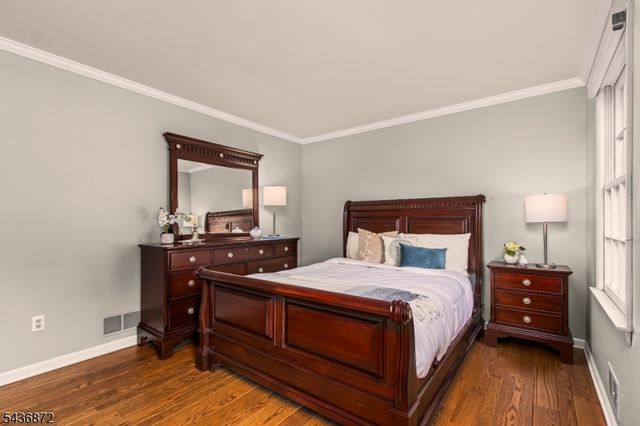 150 Noe Ave, Chatham Twp., NJ 07928