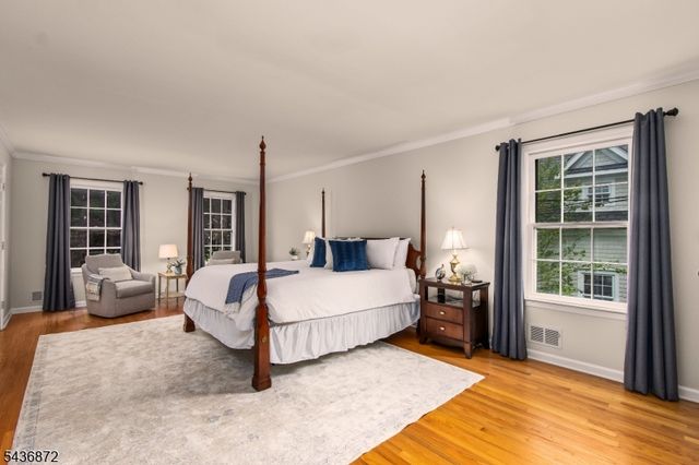 150 Noe Ave, Chatham Twp., NJ 07928