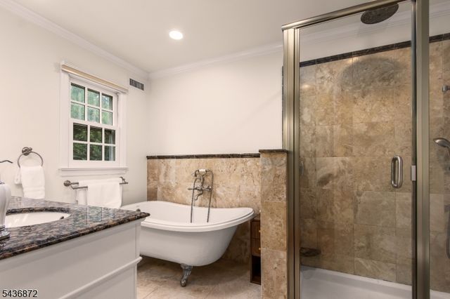 150 Noe Ave, Chatham Twp., NJ 07928