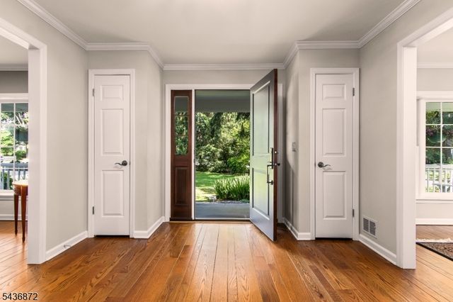 150 Noe Ave, Chatham Twp., NJ 07928