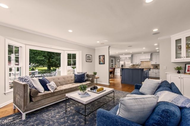 150 Noe Ave, Chatham Twp., NJ 07928